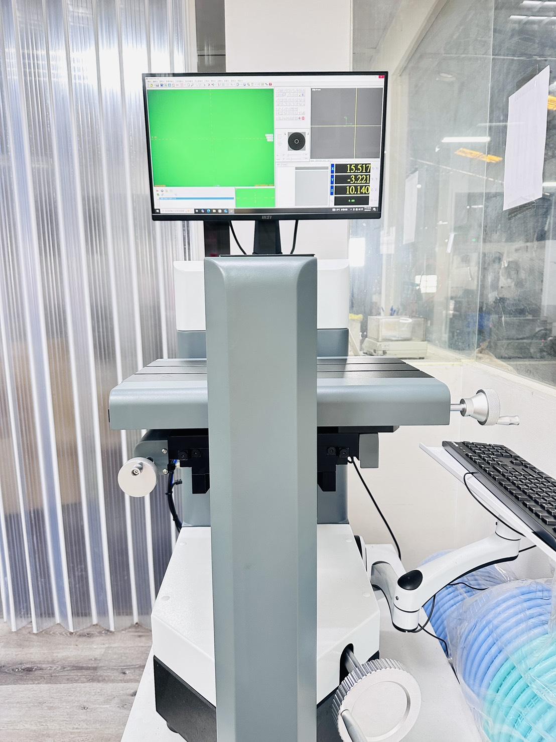 AXIS-HVM-3151 臥式非接觸式影像量測儀實拍